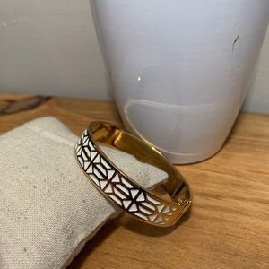 Breezeblock Enamel Bangle